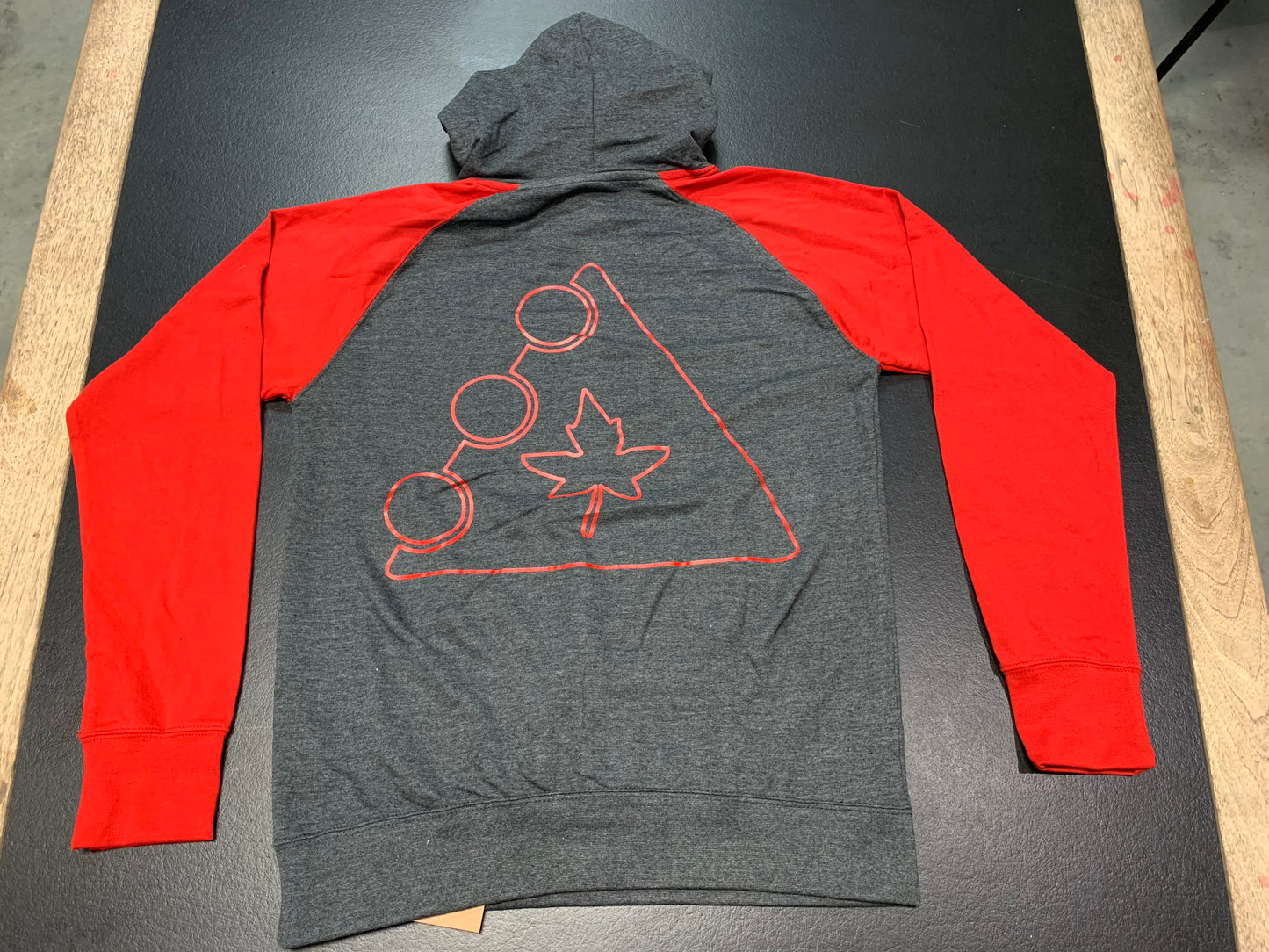 TRYNYTY Simple Hoodie